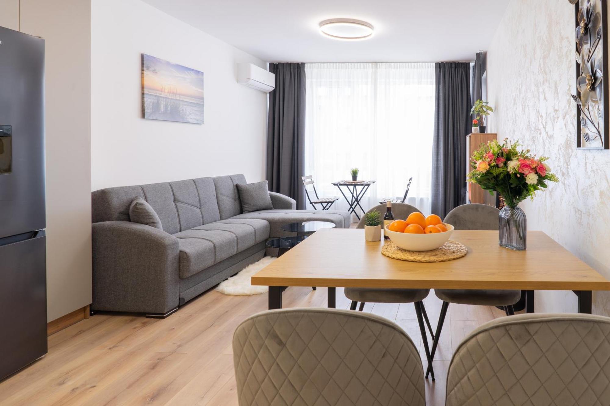 New Modern & Cozy Apartment With Free Parking Varna Eksteriør bilde