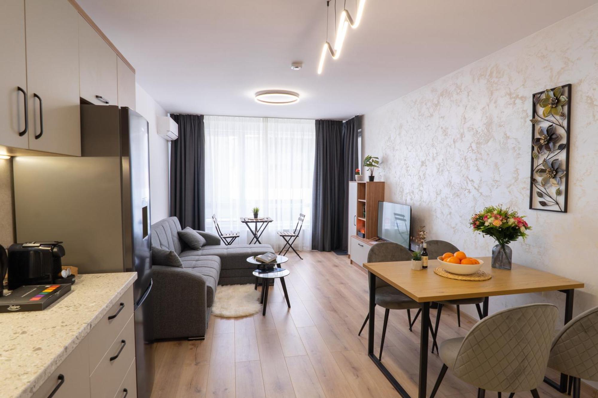 New Modern & Cozy Apartment With Free Parking Varna Eksteriør bilde